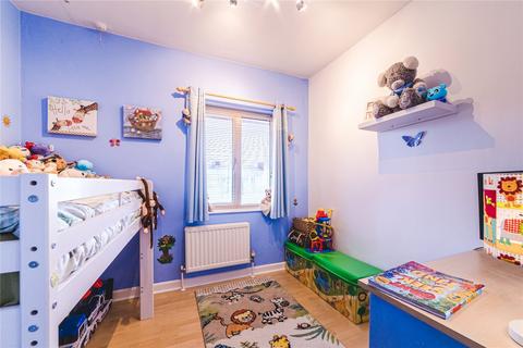 109 Moredon Road, Swindon, SN2 2JG