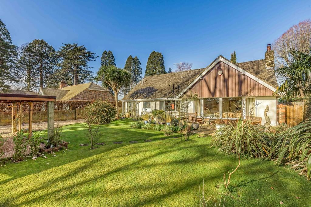 The Drive, Chichester 3 bed detached bungalow £999,999
