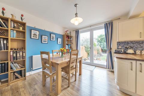 35 Constance Crescent, Bromley, BR2 7QH