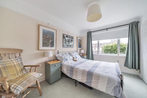 35 Constance Crescent, Bromley, BR2 7QH