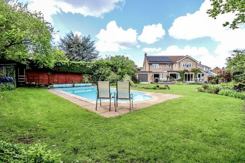 8 Boulderside Close, Norwich, NR7 0JJ