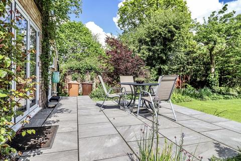 8 Boulderside Close, Norwich, NR7 0JJ