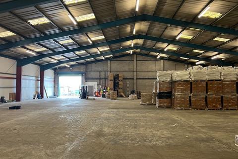 Distribution warehouse to rent, Evercreech, Shepton Mallet