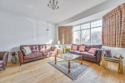 undefined, Kenton Road, Harrow, HA1