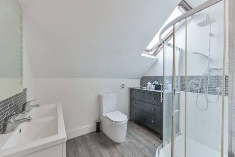 6 bedroom detached house for sale, Kenton Road, Harrow, HA1