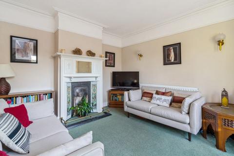 Oaklands Beaconsfield Road, Farnham Royal, Slough, SL2 3BP