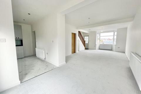 172 Reddicap Heath Road, Sutton Coldfield, B75 7ET