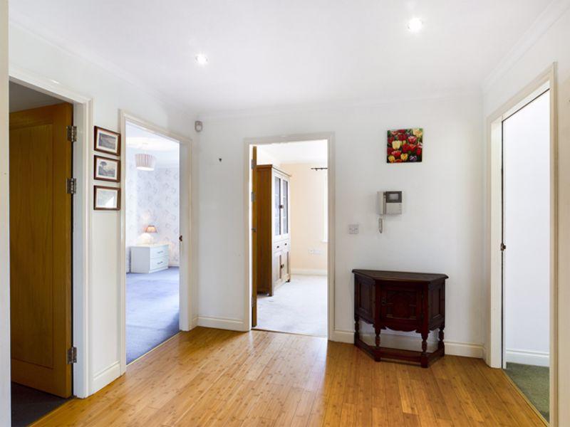 Hafan Tywi, The Parade, Carmarthen 2 bed flat for sale £189,950
