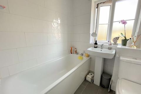 97 Walker Gardens, Hedge End, Southampton, SO30 2RH