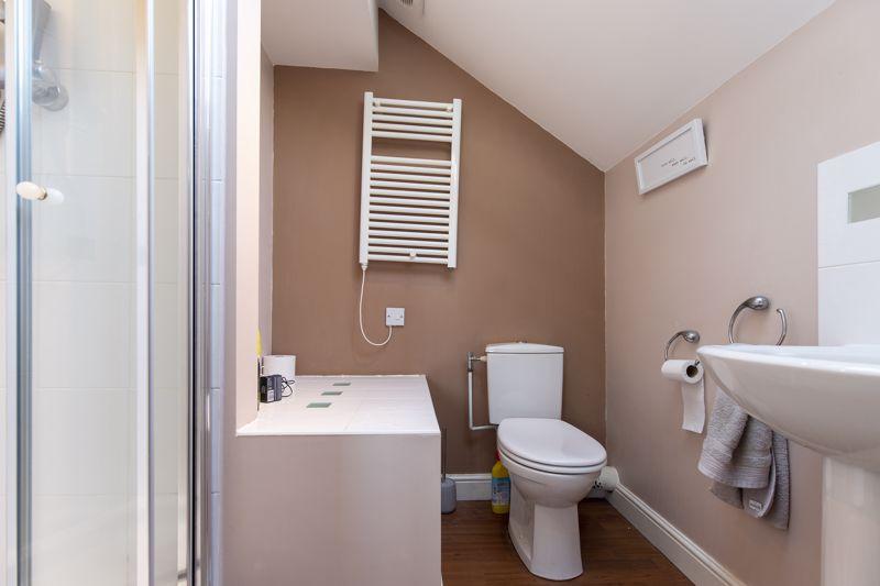 Bedroom 2 En-suite