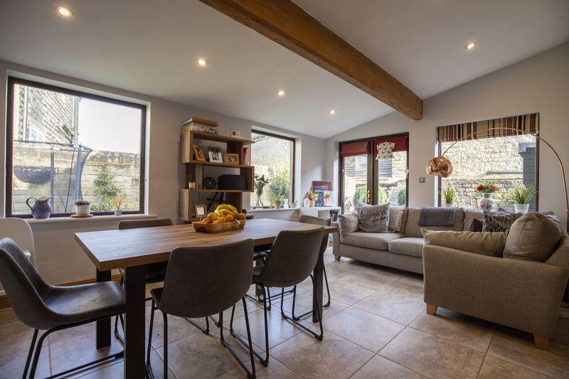 Family Room /...