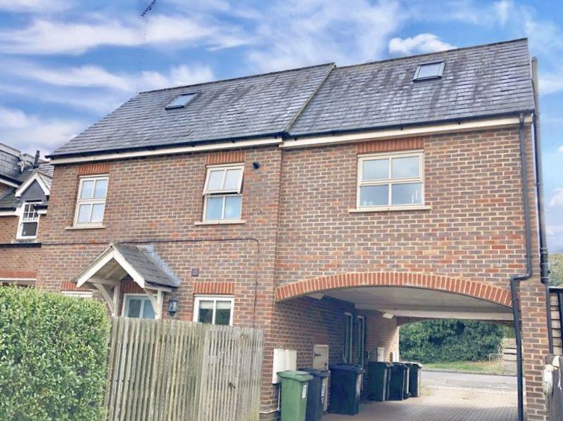 London Road, Markyate 1 bed apartment £210,000