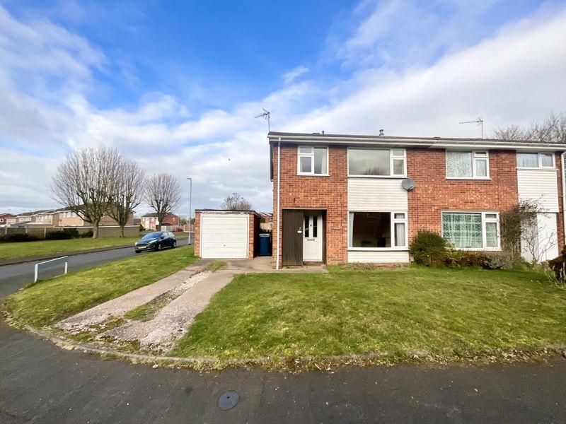 Briarsleigh, Stafford 3 bed semidetached house for sale £190,000