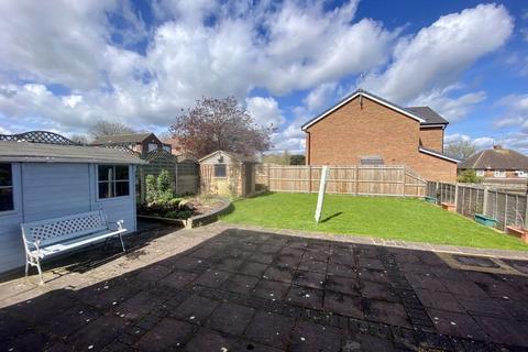 86 Garden Road, Dunstable, LU6 3JD