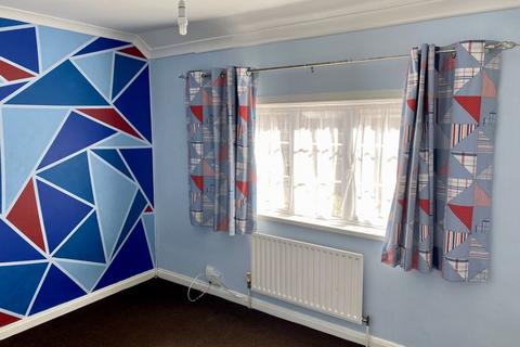86 Garden Road, Dunstable, LU6 3JD