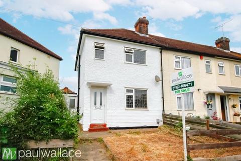 3 bedroom end of terrace house for sale, Old Essex Road, Hoddesdon