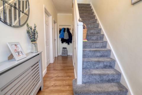 16 Moors Road, Scunthorpe, DN15 7EL