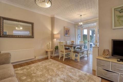 16 Moors Road, Scunthorpe, DN15 7EL