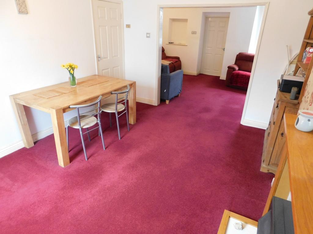 17 Toft Hill, Toft Hill, Auckland 2 bed terraced house £105,000