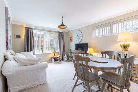 1 bedroom apartment for sale, The Grattons, Horsham