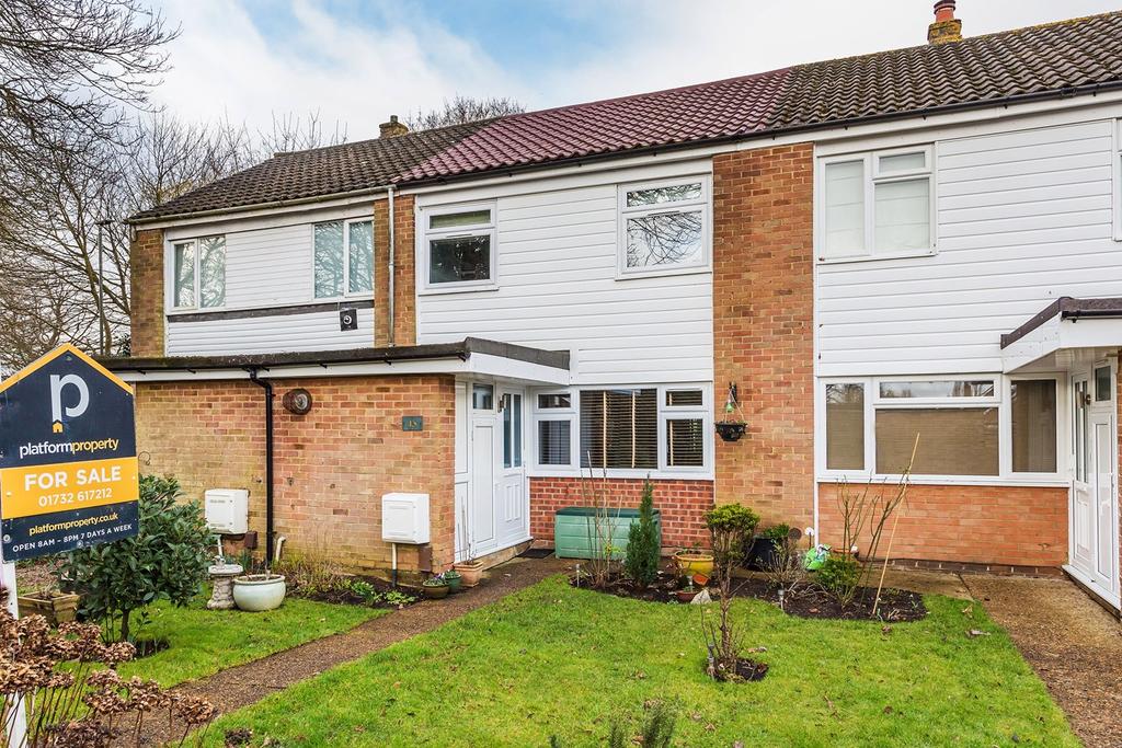 Magnolia Drive, Biggin Hill... 3 bed terraced house £400,000