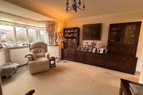 undefined, Claremont Close, Sanderstead, Surrey, CR2 9EQ