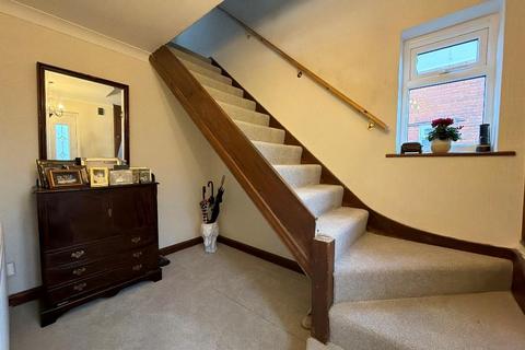 undefined, Claremont Close, Sanderstead, Surrey, CR2 9EQ