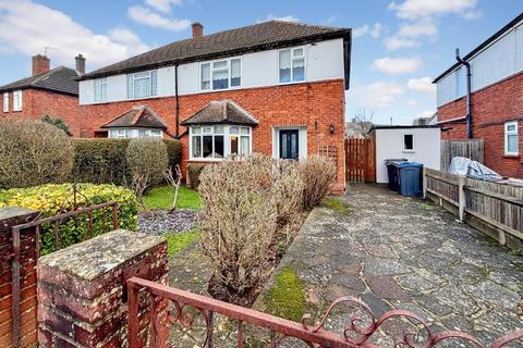 Claremont Close, Sanderstead, Surrey, CR2 9EQ
