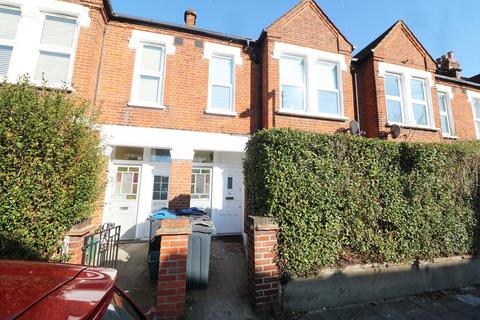 2 bedroom maisonette to rent, Briscoe Road, Colliers Wood, London, SW19