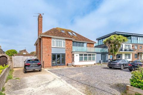 2 bedroom flat for sale, Marine Crescent, Goring-by-Sea, Worthing, West Sussex, BN12