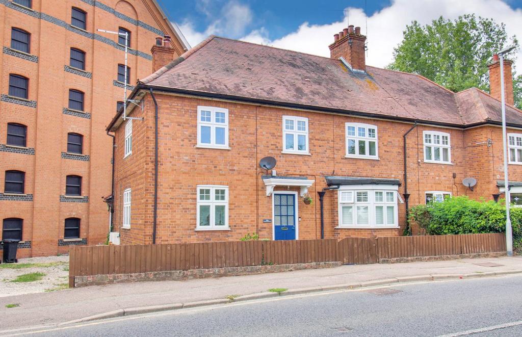 Sheering Lower Road, Sawbridgeworth... 1 bed apartment for sale £259,000