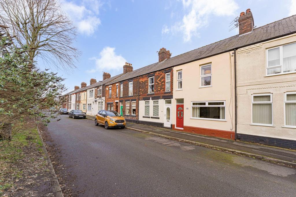 Sutton Street, Warrington, WA1 3 bed terraced house £140,000