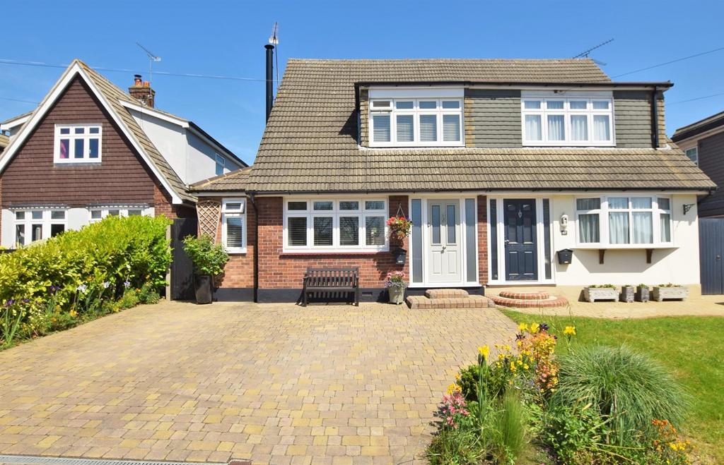 Tyelands, Billericay, CM12 2 bed semidetached house for sale £514,000