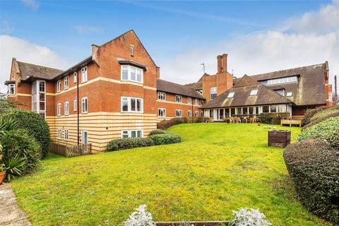 2 bedroom retirement property for sale, Canterbury Court, Station Road, Dorking, Surrey, RH4