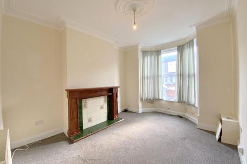 105 Welholme Road, Grimsby, DN32 0NQ