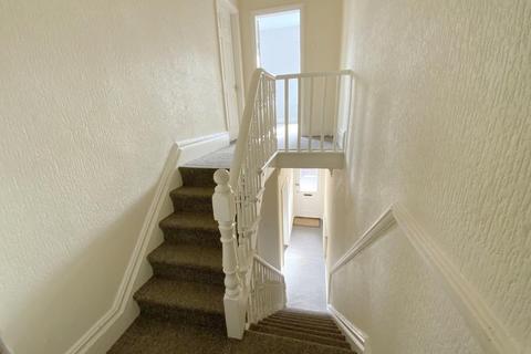 105 Welholme Road, Grimsby, DN32 0NQ