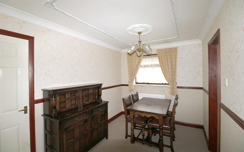 Spinners End Drive, Cradley Heath 2 bed detached bungalow for sale £
