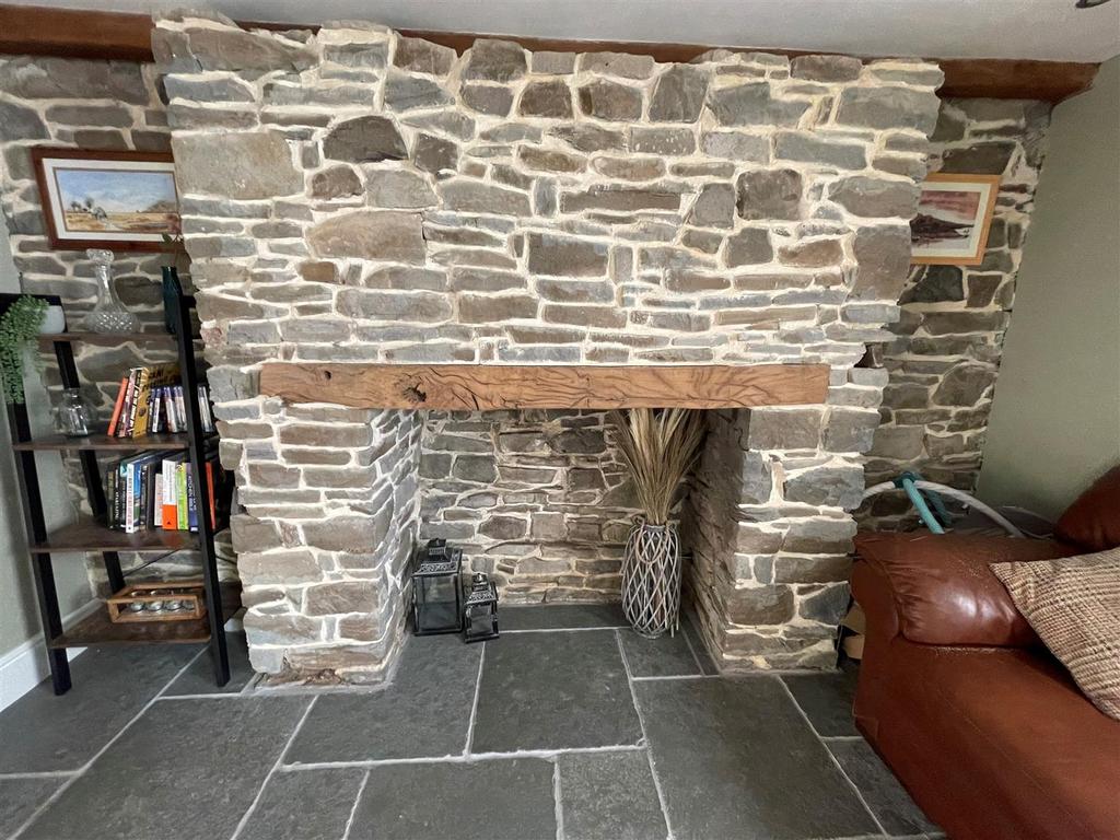 Ashburnham Road, Pembrey, Burry Port 3 bed terraced house for sale £279,000