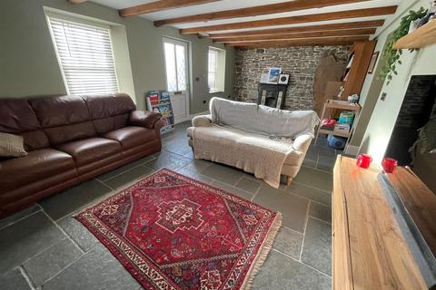 35 Ashburnham Road, Pembrey, Burry Port, SA16 0TP