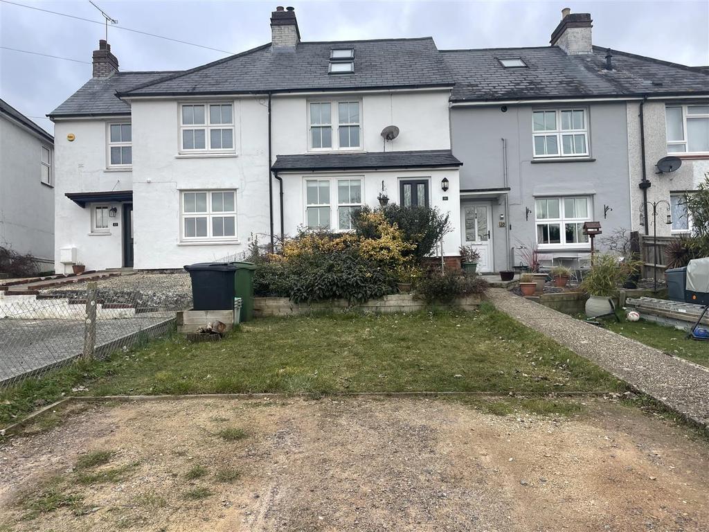 Atherton Crescent, Hungerford 3 bed terraced house £355,000