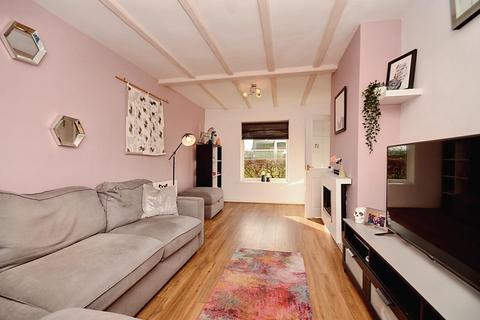 375 Lowedges Crescent, Sheffield, S8 7LL