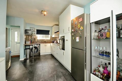 375 Lowedges Crescent, Sheffield, S8 7LL