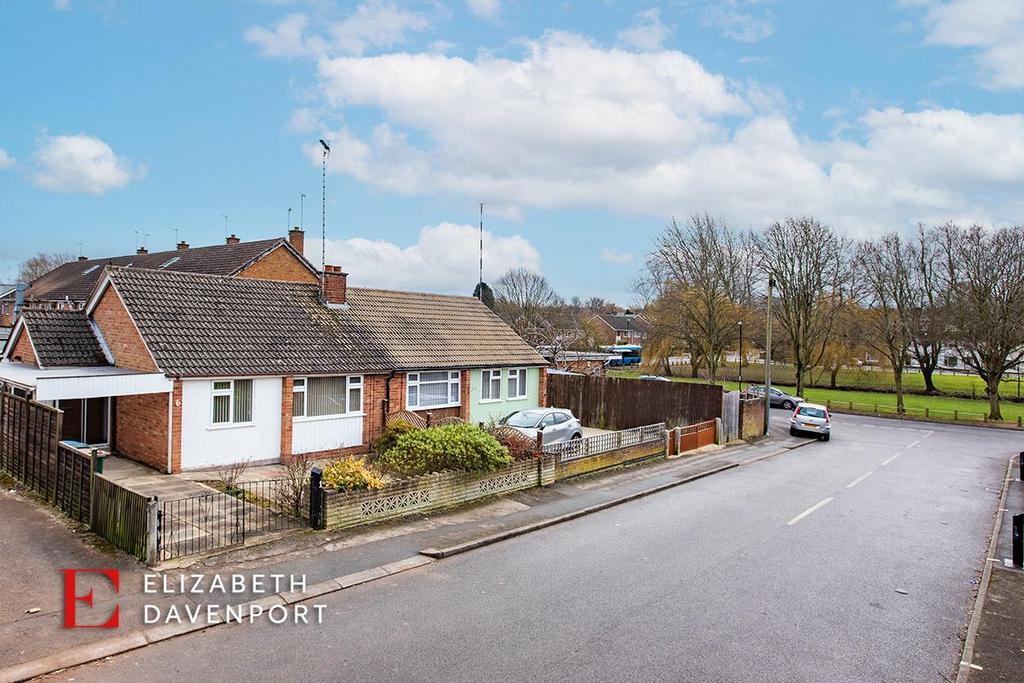 Coniston Drive, Eastern Green, Coventry 2 bed semidetached bungalow