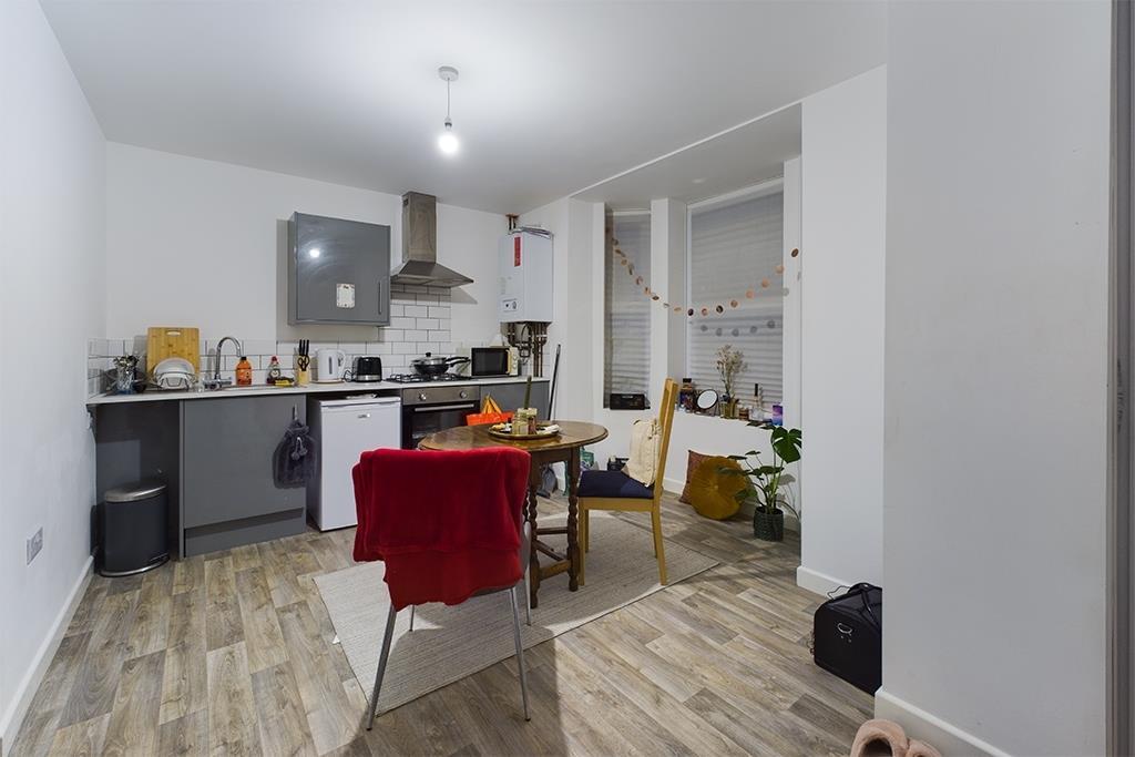 Eastleigh Virtual Tour Link &... 1 bed apartment £650 pcm (£150 pw)