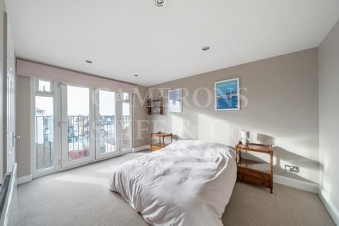 27 Hanover Road, London, NW10 3DJ