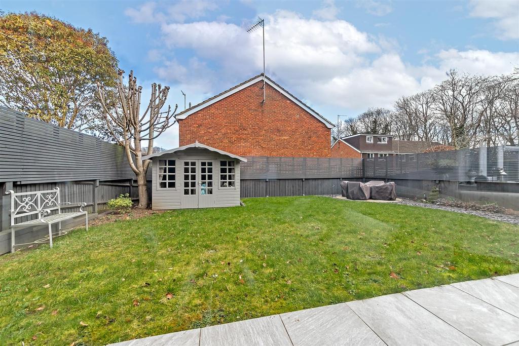 41 Ellis Fields-16.jpg