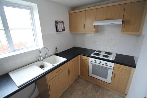 2 bedroom flat for sale - Yateholm Drive, Clayton Heights, Bradford