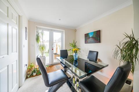 28 Fillablack Road, Bideford, EX39 4AD