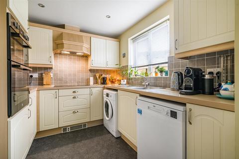 28 Fillablack Road, Bideford, EX39 4AD