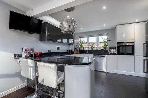 24 Harriers Croft, Dalton, Thirsk, YO7 3HA